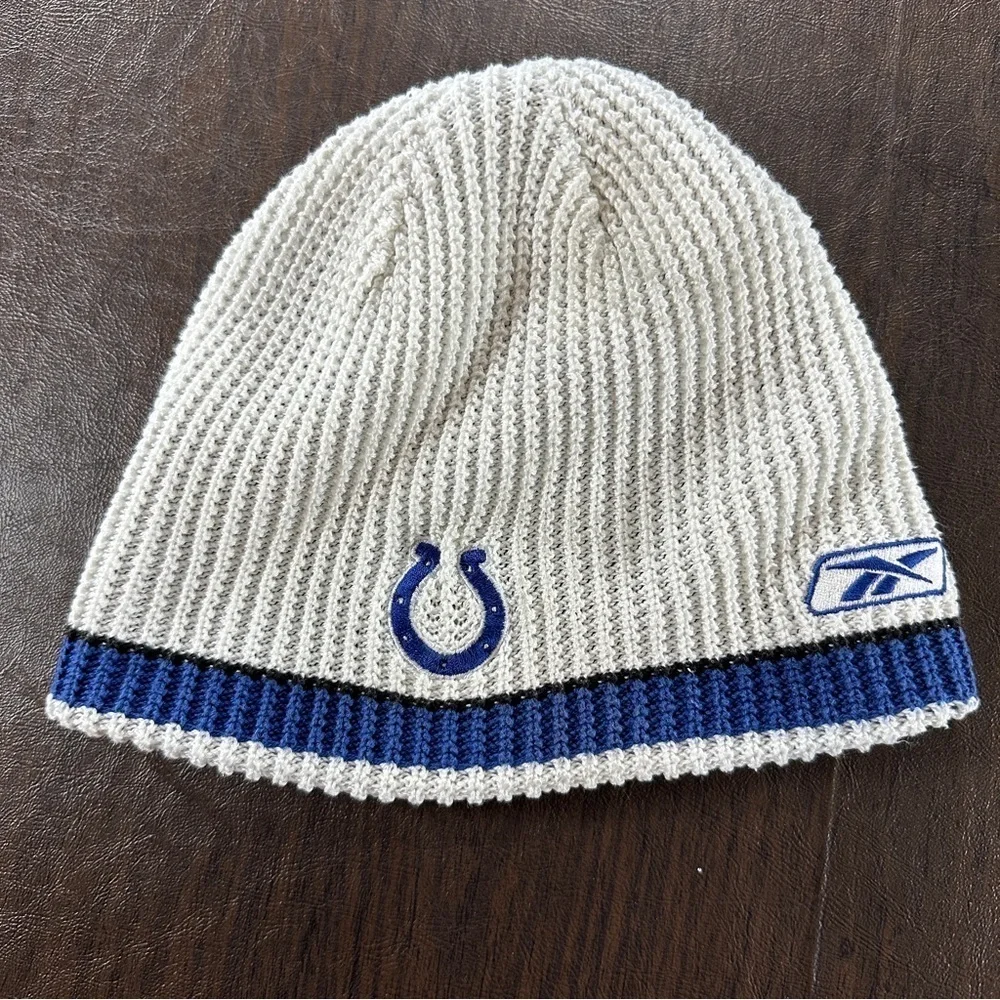 Reebok NFL Indianapolis Colts Knitted Reversible Beanie Hat